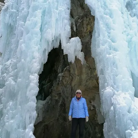 Berg-juwel Sankt Leonhard im Pitztal
