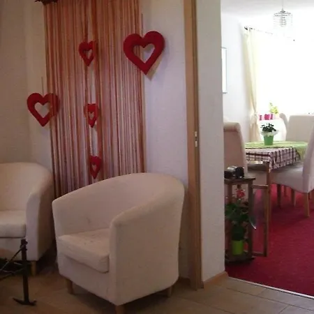 Berg-juwel Sankt Leonhard im Pitztal